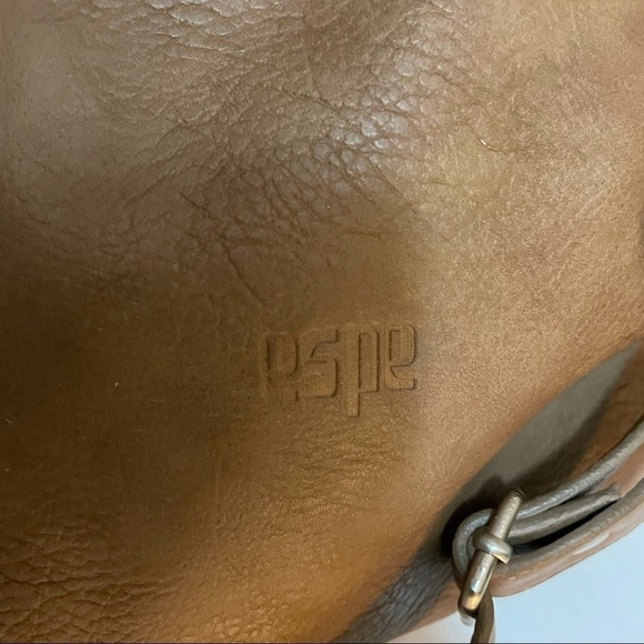 espe Vegan Leather Large Crossbody Satchel, Hobo Bag, Botanical Interior. - Picture 16 of 16